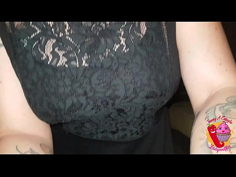 ❤️ Slutty Stéifschwëster gëtt him e blowjob a Spuenesch ❤️ Pornovideo bei eis