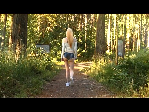 ❤️ Schéin Fra beweegt sech lues, net plakeg Video ❤️ Pornovideo bei eis